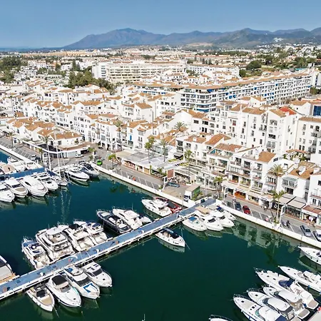 公寓 243-fully Renovated-puerto Banus Front Line Penthouse 马尔韦利亚