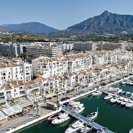 شقة 243-fully Renovated-puerto Banus Front Line Penthouse *