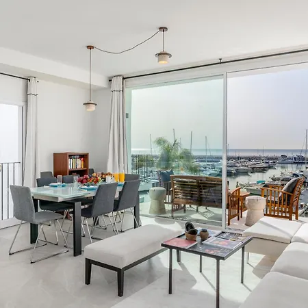 243-fully Renovated-puerto Banus Front Line Penthouse * ماربيا