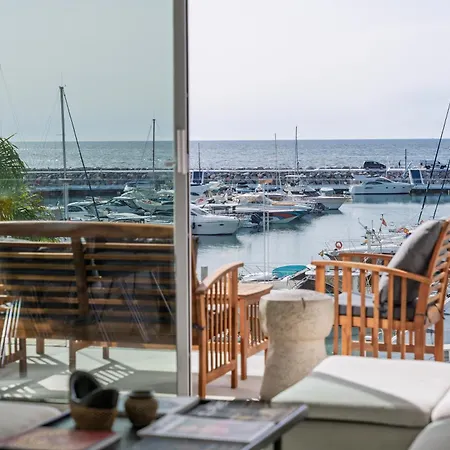 243-fully Renovated-puerto Banus Front Line Penthouse شقة *